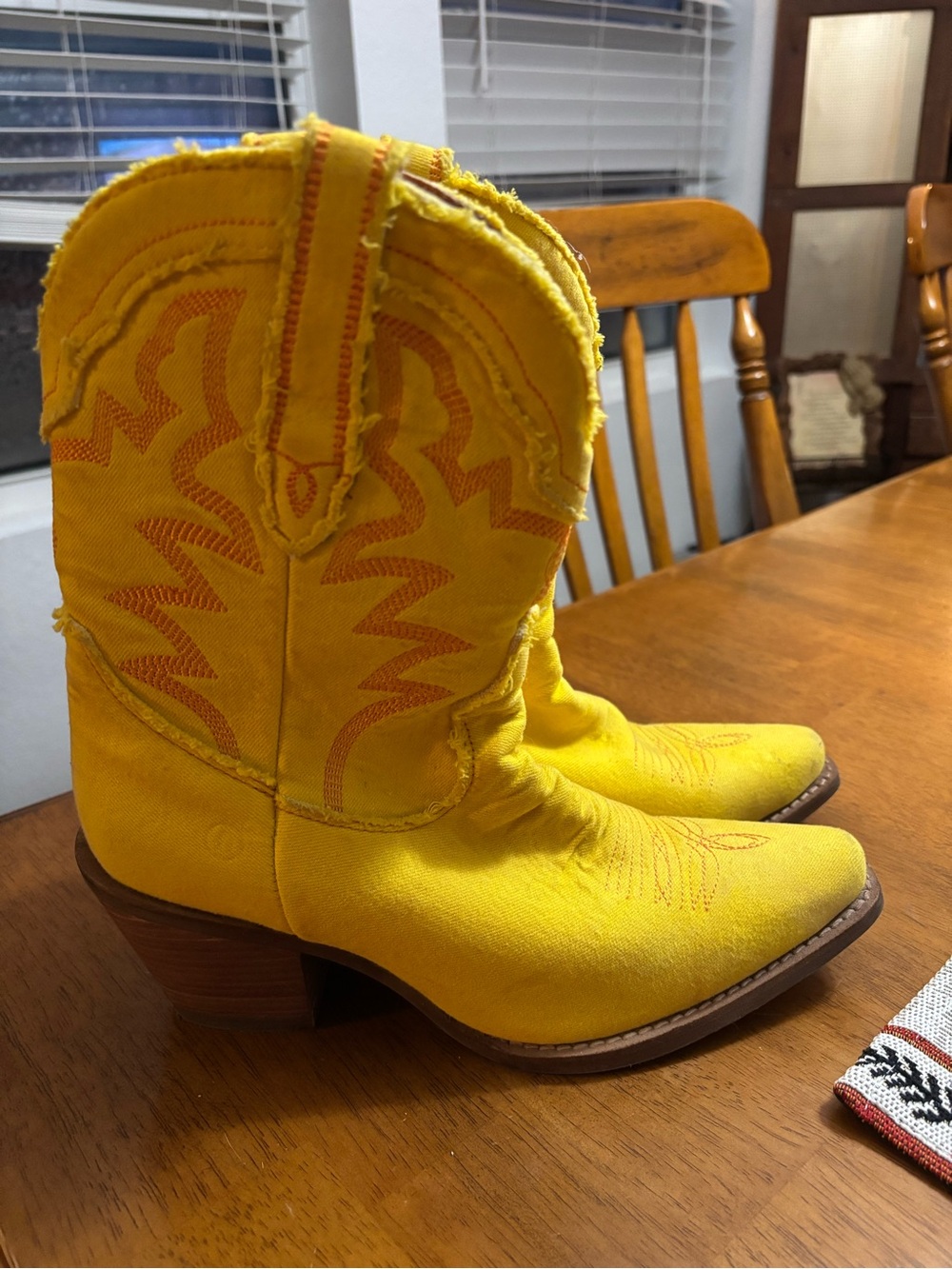 dingo Yellow Embroidered Western Heeled Boots - Picture 3 of 6